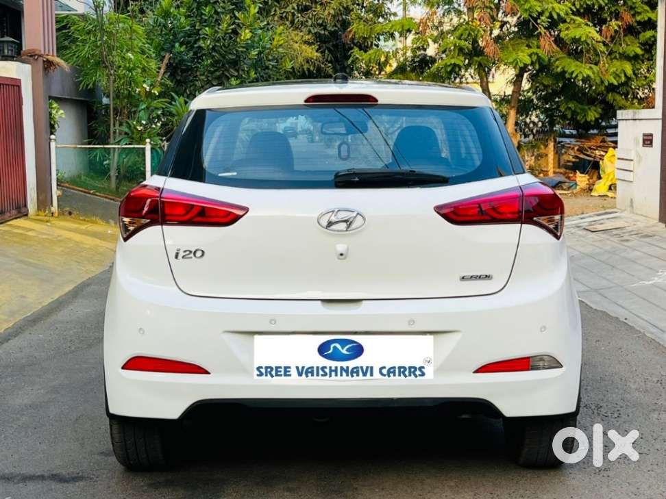 Hyundai Elite I20 1.4 Sportz (o) Crdi, 2015, Diesel