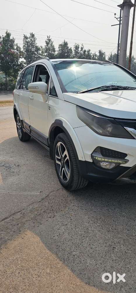 Tata Hexa 2017