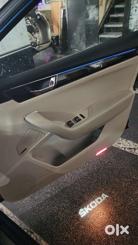 Skoda Superb 2.0 L&k , Brand New Condition