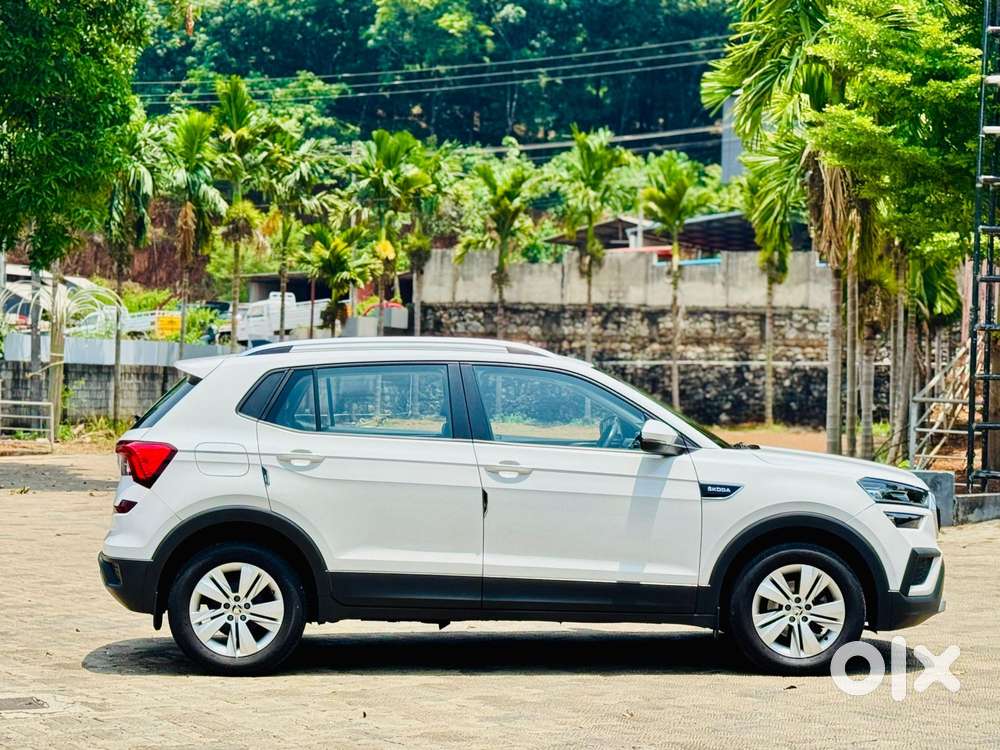 Skoda Kushaq 1.0 Tsi Ambition, 2021, Petrol