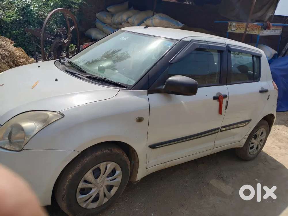 Maruti Suzuki Swift 2011 Last Petrol 87000 Km Driven Well Maintained.