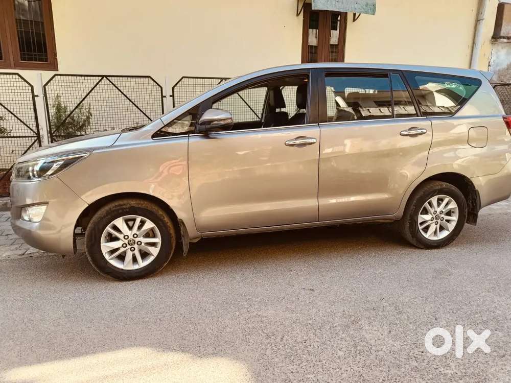 Toyota Innova Crysta 2019 Diesel Manual