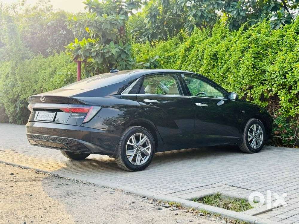 Hyundai Verna 1.5 Sx (o) Petrol Mt, 2023, Petrol