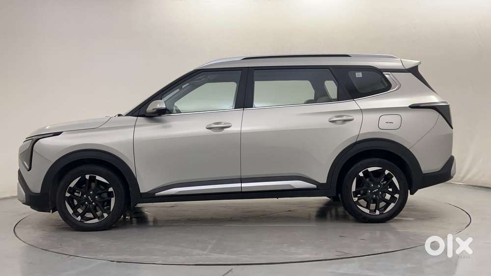 Kia Carens Clavis HTK, 2025, Petrol