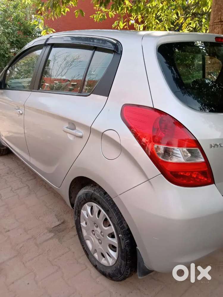 Hyundai I20 2010 Petrol 106000 Km Driven