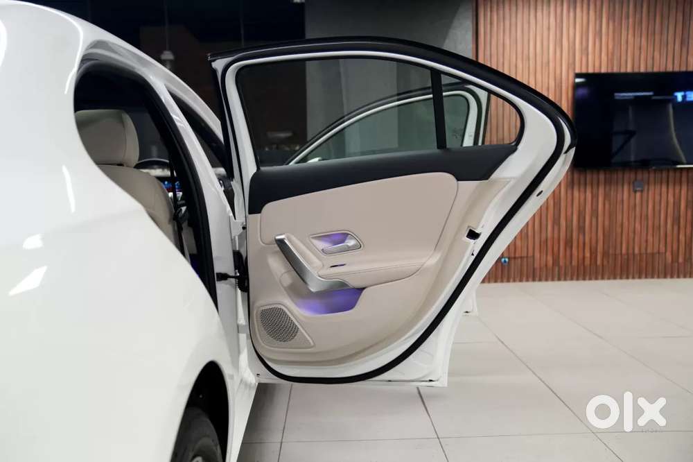 Mercedes-benz A-class Limousine 200, 2025, Petrol