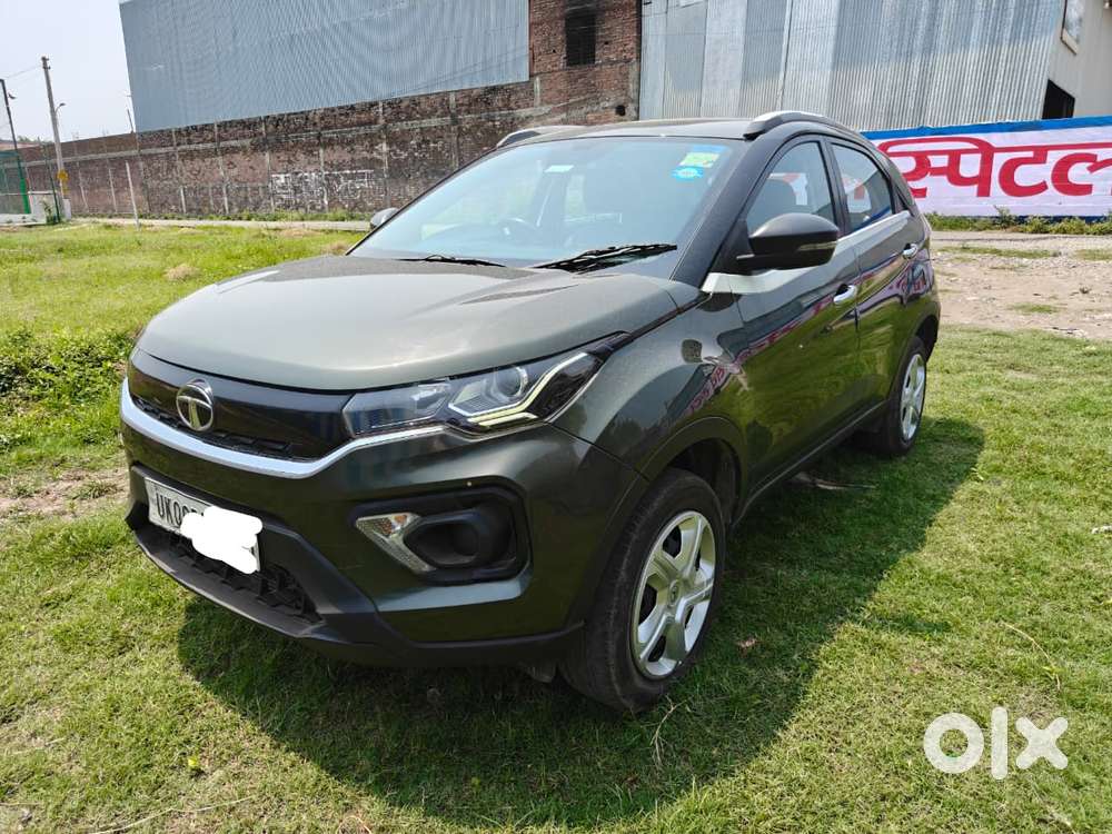 Tata Nexon 1.5 Revotorq Xm (s), 2021, Petrol