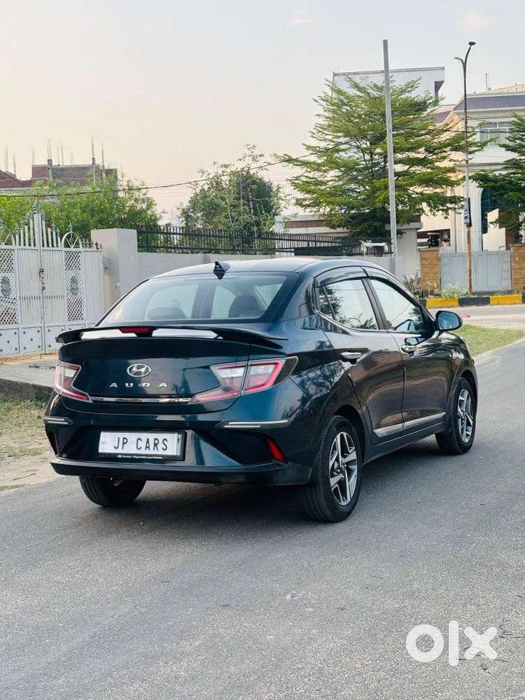 Hyundai Aura Sx (o) Manual, 2022, Petrol