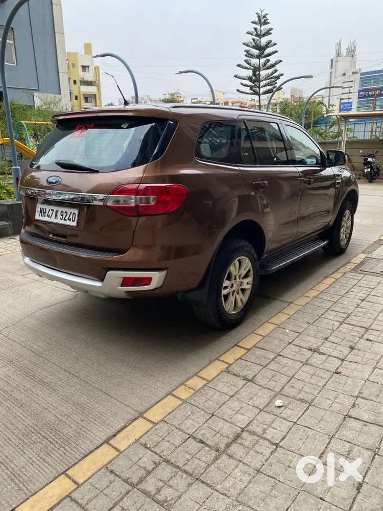 Ford Endeavour 2016