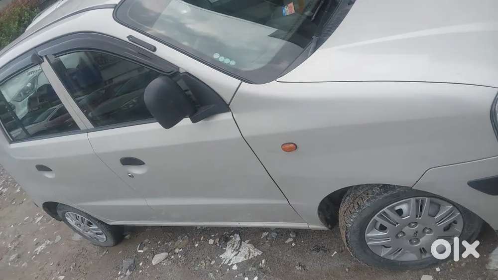 Hyundai Santro Xing 2012