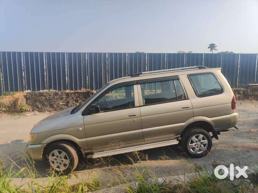 Chevrolet Tavera Diesel Suv &ndash; Spacious Family Car