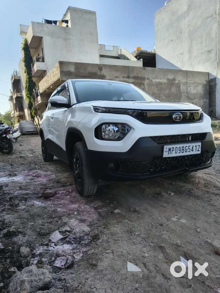 Car Rental Service Self Drive And Driver Available