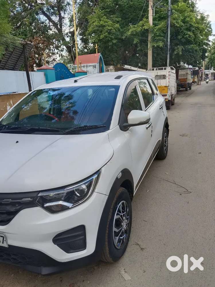 Good Condition New Car Show