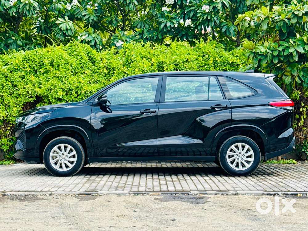 Toyota Innova Hycross 2.0 Gx 7 Str, 2023, Petrol