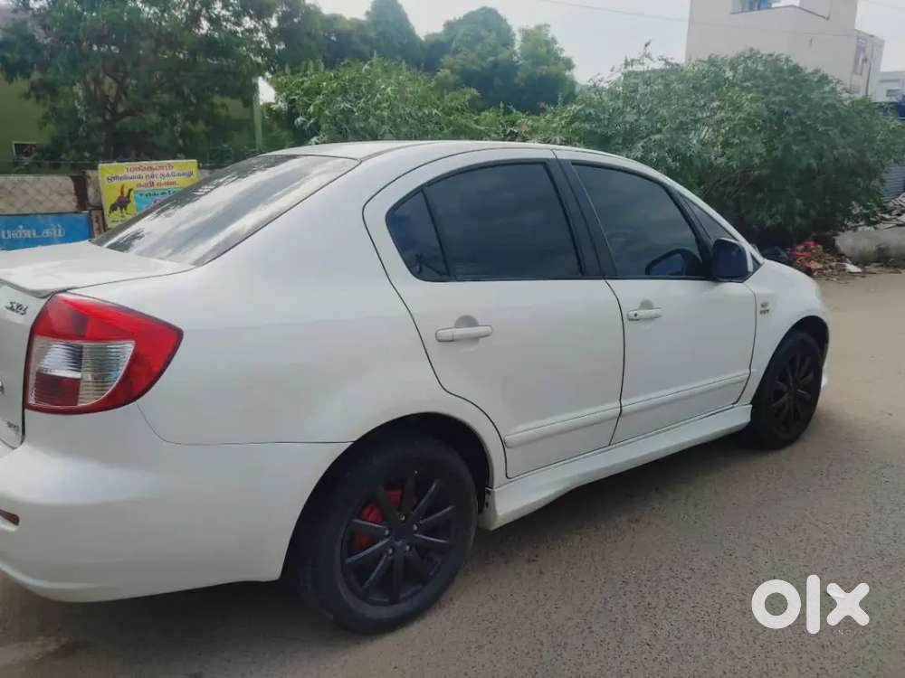 Maruti Suzuki Sx4 Top End Model Good Mileage