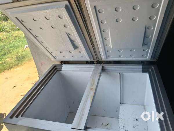 Godrej 350 litre Deep freezer very good condition original working