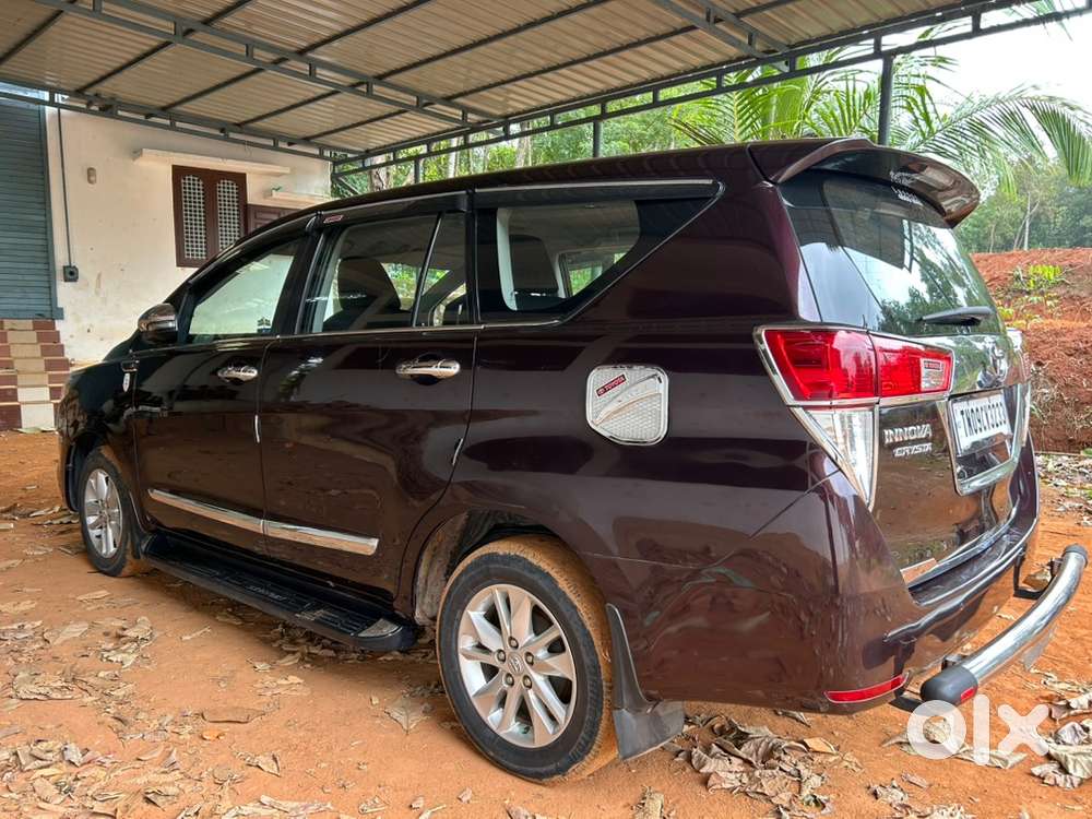 Toyota Innova Crysta 2020