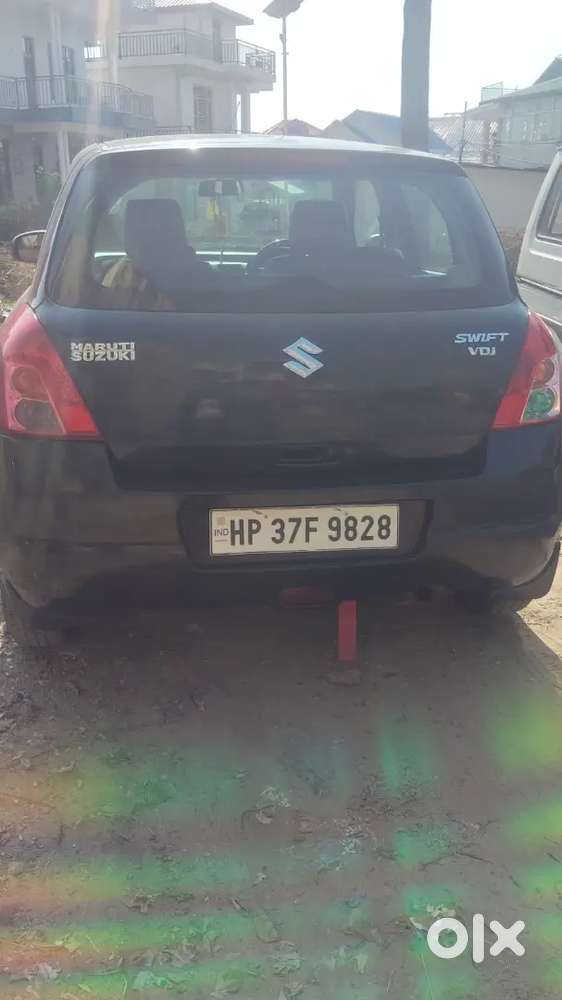 Maruti Suzuki Colour Black Swift