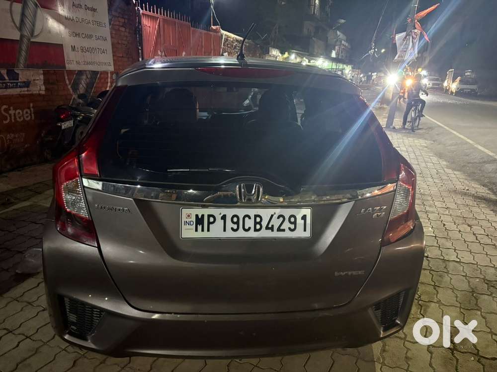 2016 Honda Jazz Km Driven 67000