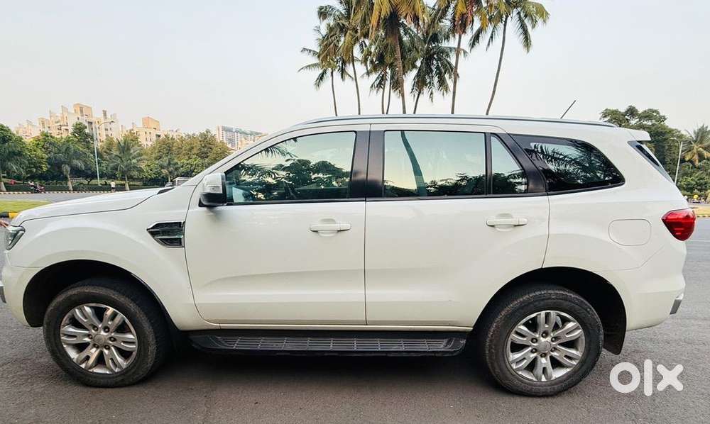 Ford Endevour Trend 4x2 At, Mh12 White Color