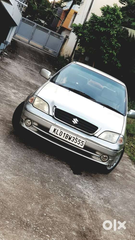 Maruti Suzuki Esteem 2005