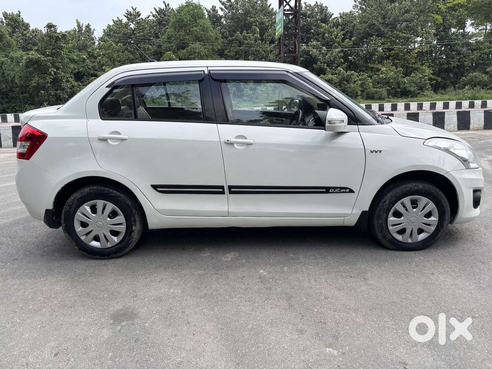 Maruti Suzuki Swift Dzire 1.2 Vxi Bsiv, 2014, Petrol