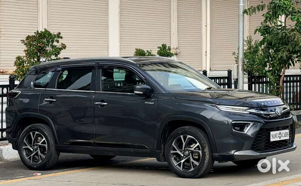 Toyota Urban Cruiser Hyryder V Hybrid 2023