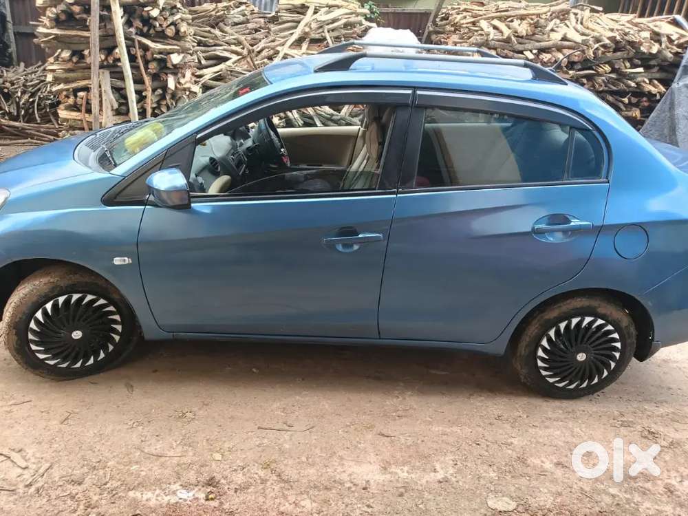 Honda Amaze Vx 2013