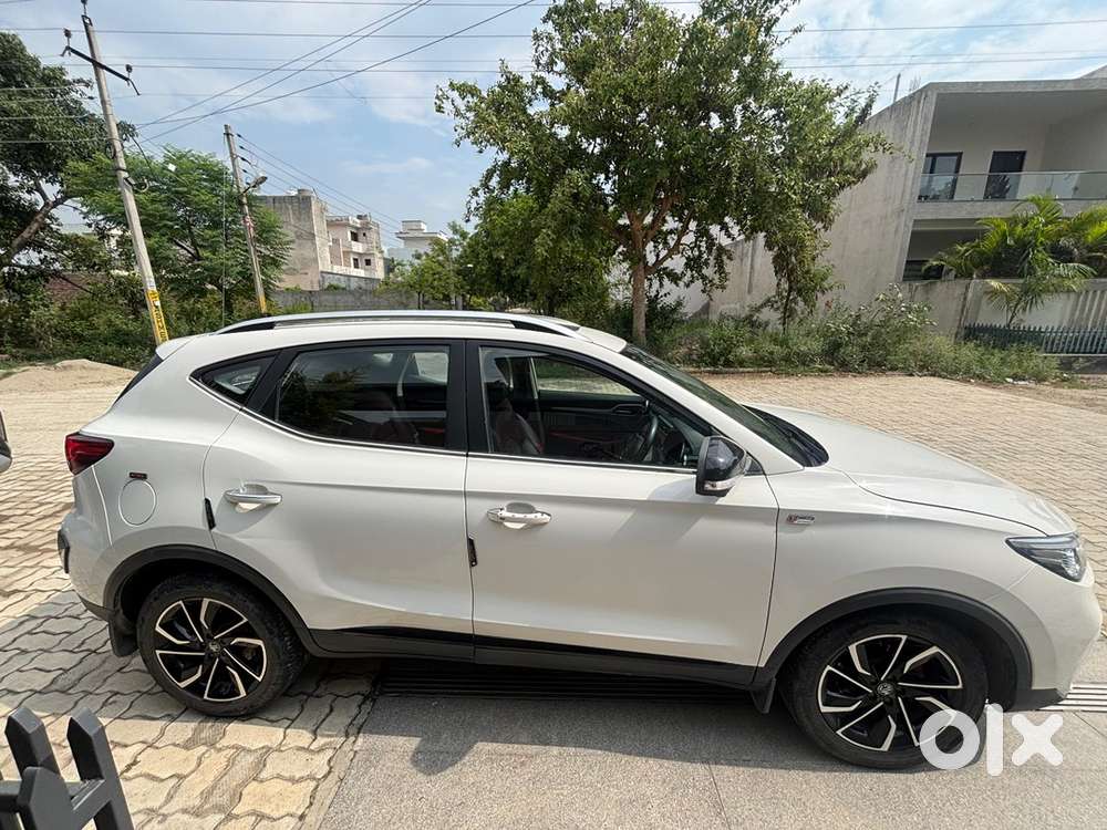 Mg Astor Petrol 2022 Car