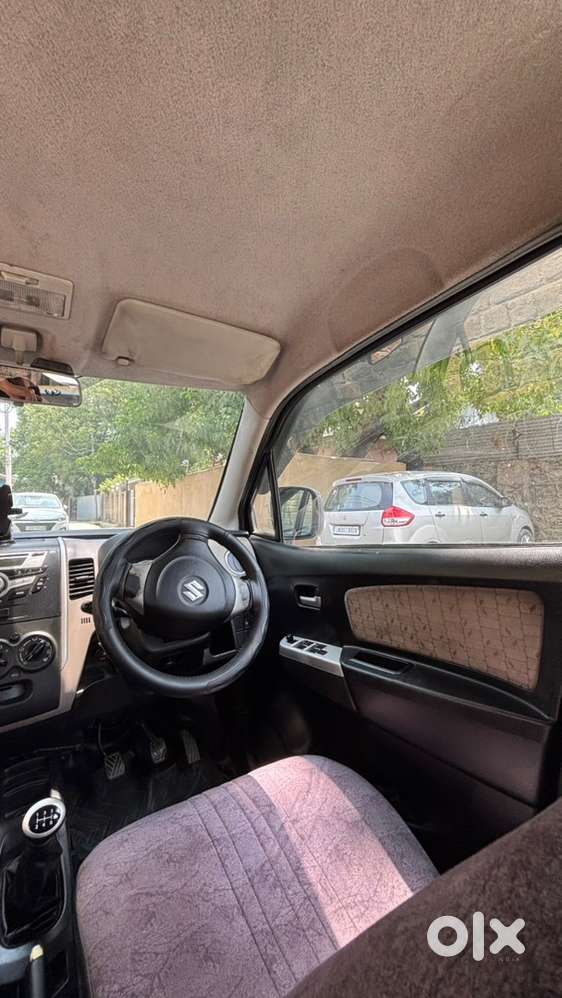 Maruti Suzuki Wagon R 1.0 - Top Model Petrol Well Maintained