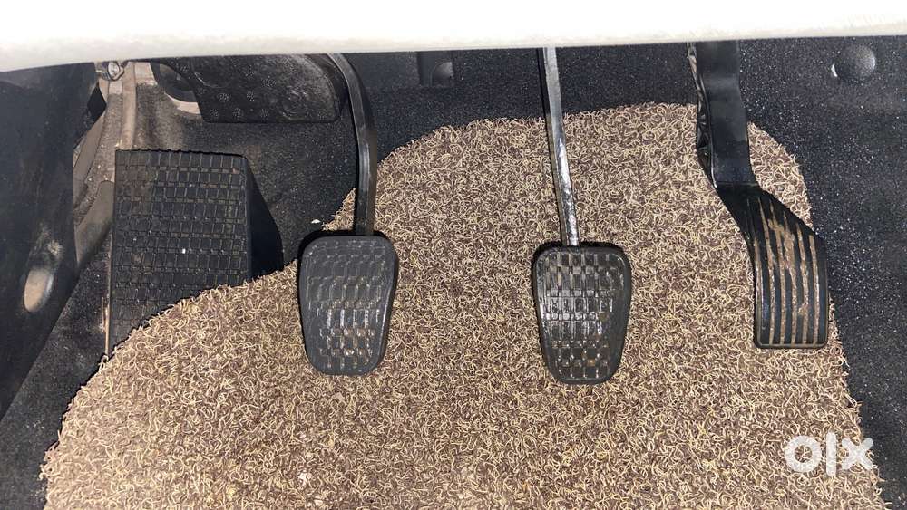 Tata Altroz Xe Petrol, 2022, Petrol