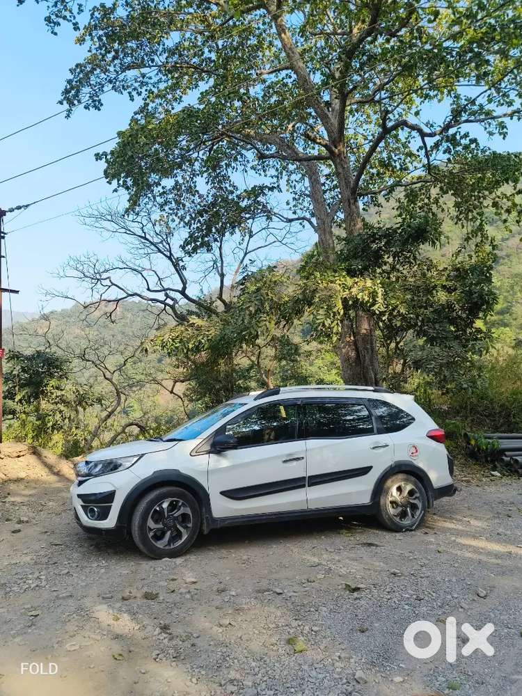 Honda Br-v 2017 Cng & Hybrids Well Maintained