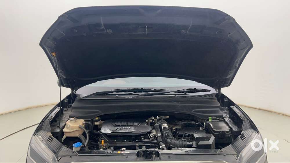 Hyundai Alcazar 1.5 Tdct Signature (o) 7s Petrol, 2023, Petrol