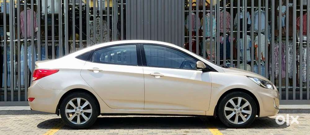 Hyundai Verna Fluidic 1.6 Vtvt Sx, 2012, Petrol