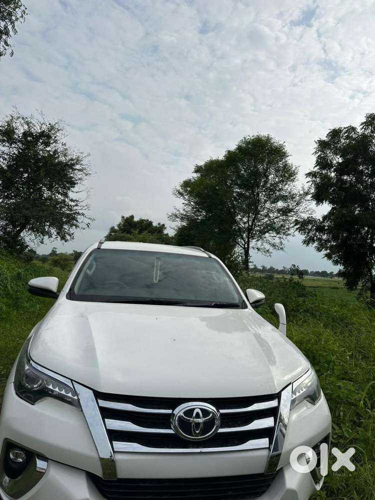 Toyota Fortuner Diesel 2019