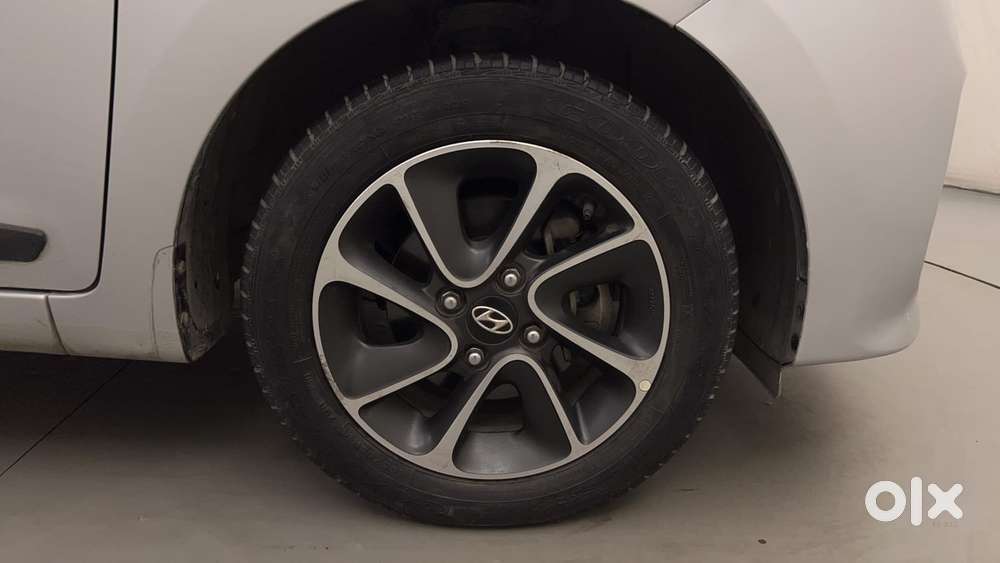 Hyundai Grand I10 [2017-2020] 1.2 Kappa Vtvt Sportz At, 2018, Petrol