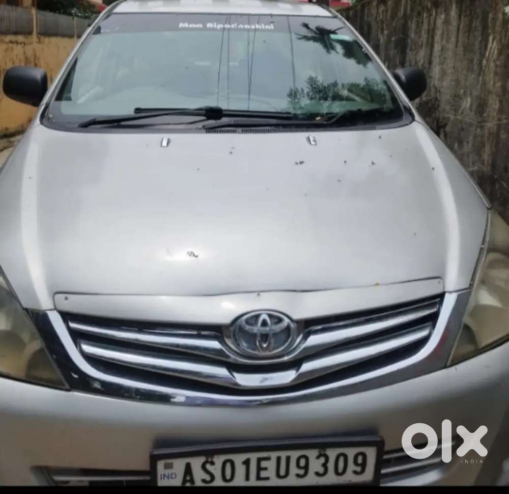 Toyota Innova Diesel 2.5 2011 Last.
