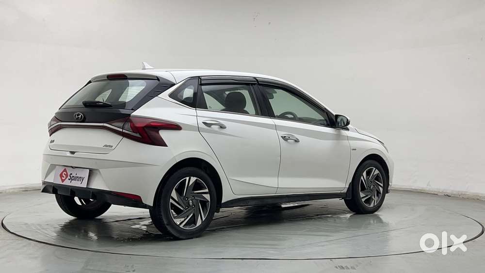 Hyundai I20 Asta (o) 1.2 Ivt, 2023, Petrol