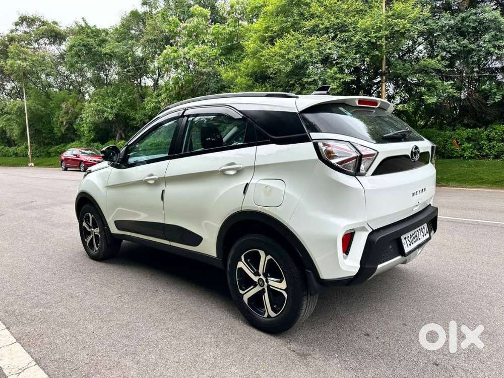 Tata Nexon 1.2 Revotron Xza Plus, 2022, Petrol