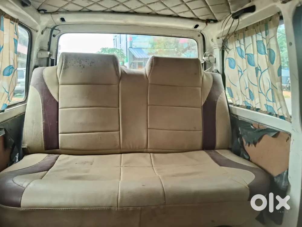 Maruti Suzuki Omni 2010