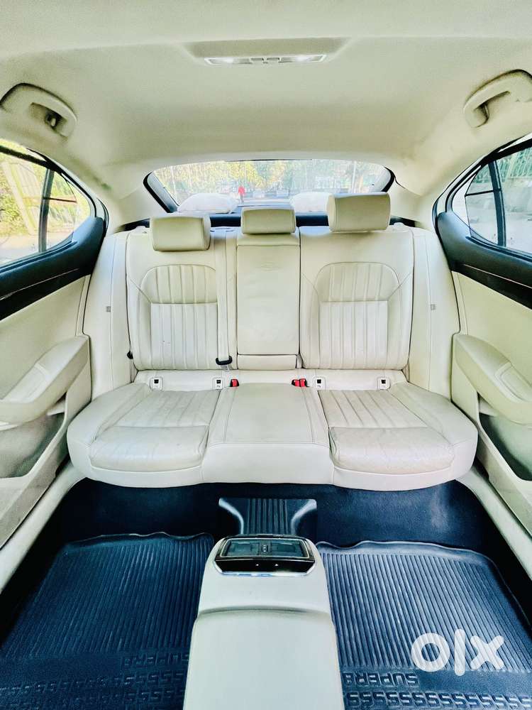 Skoda Superb Lk 1.8 Tsi At, 2017, Petrol