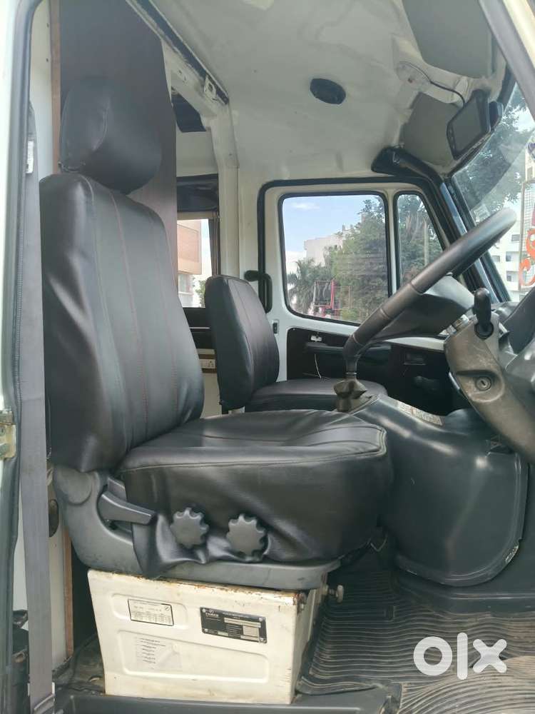 Force Motors Urbania 3350wb 10-seater, 2018, Diesel