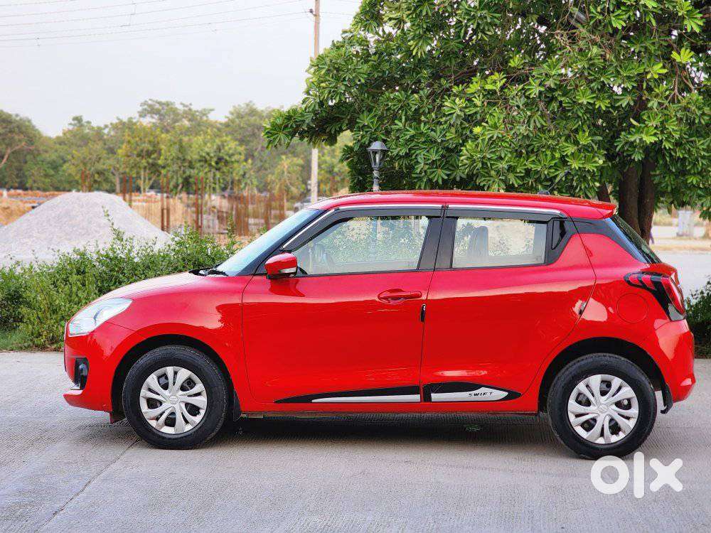 Maruti Suzuki Swift 1.2 Vxi (o), 2022, Petrol