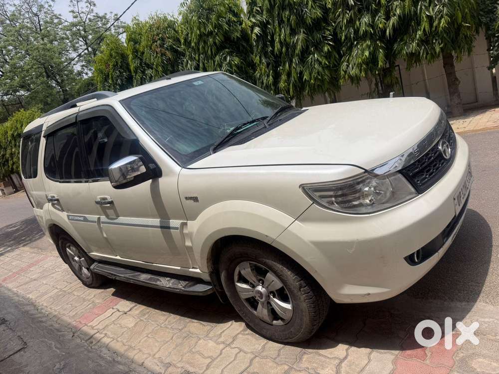 Tata Safari Storme Vx, 2016, Diesel