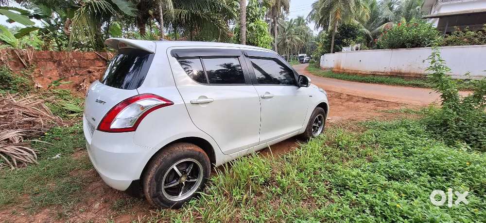Maruti Suzuki Swift 2013 Diesel 200000 Km Driven