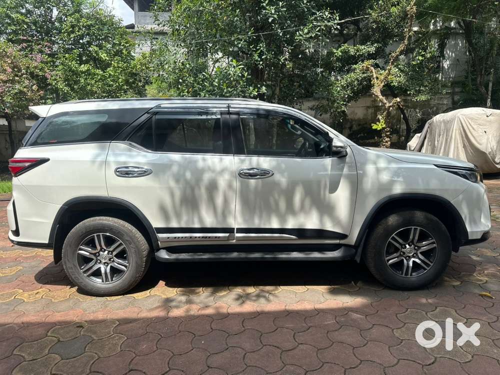 Toyota Fortuner Legender 2018