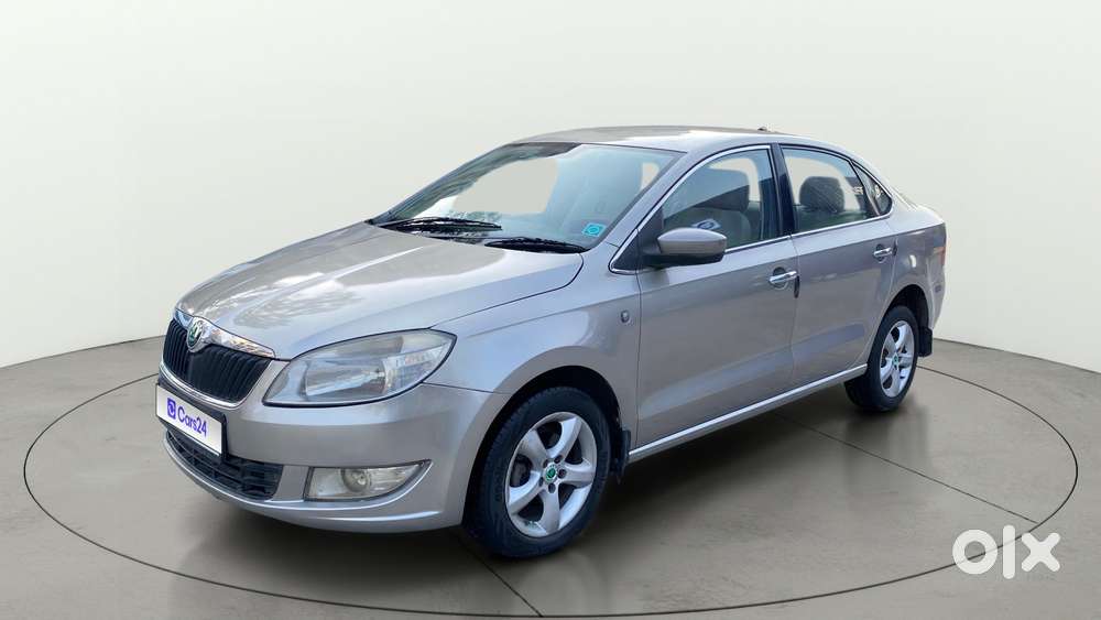 Skoda Rapid 2013-2016 1.6 Mpi At Elegance, 2012, Petrol