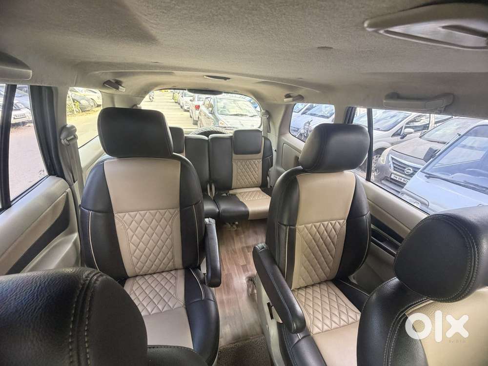 Toyota Innova 2.5 Vx 7 Seater Bs Iv, 2011, Cng & Hybrids