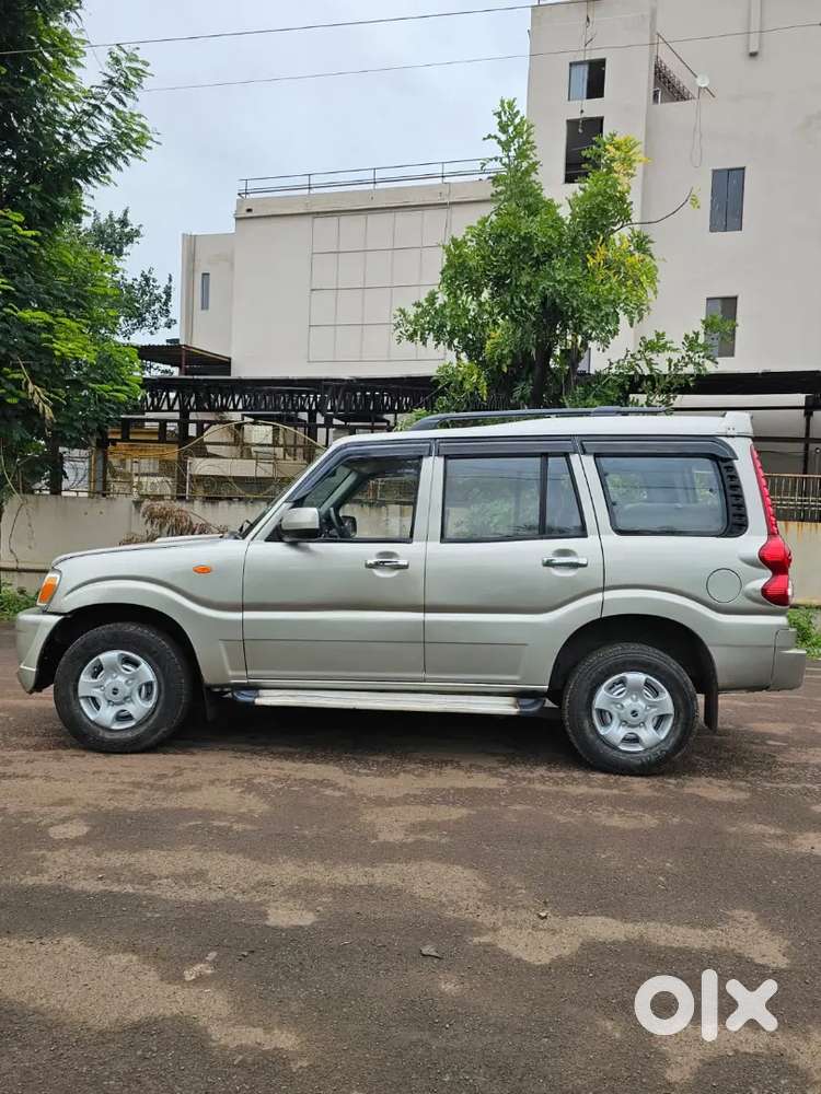 Mahindra Scorpio 2013 Diesel Well Maintained