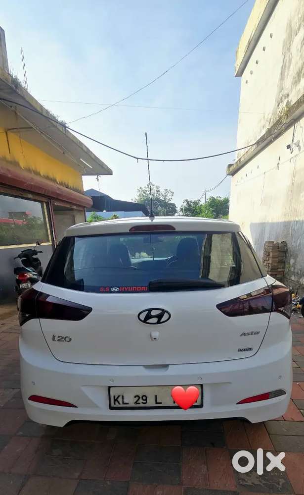 Hyundai I20 Asta Petrol 2016